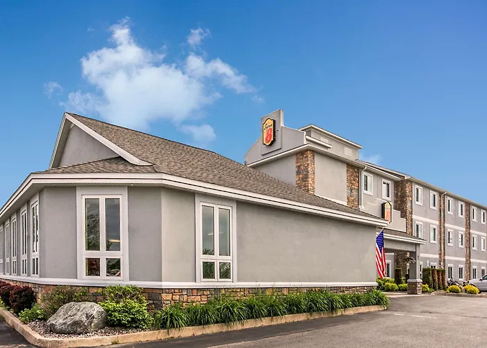 Super 8 By Wyndham Sault Ste. Marie