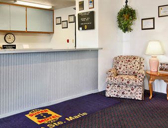 Super 8 By Wyndham Hotel 2*